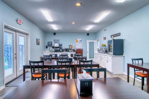 Alister Square Inn - image 7