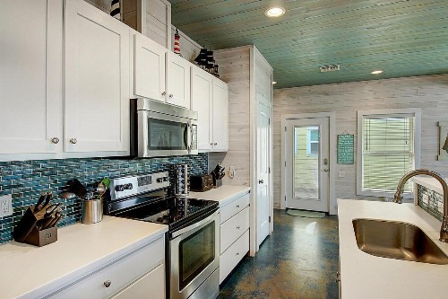 Pirates Cove VW33 - image 15