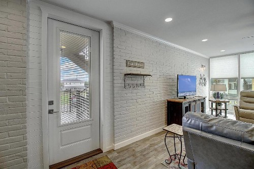 Channelview 108 - image 11