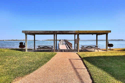 Channelview 108 - image 5