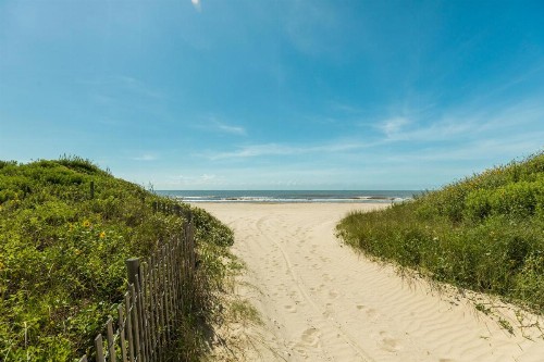 A Perfect View - image 12