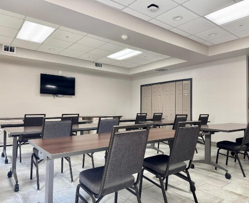 Country Inn & Suites by Radisson Port Charlotte FL - image 14