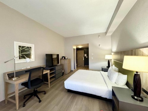 Country Inn & Suites by Radisson Port Charlotte FL - image 16