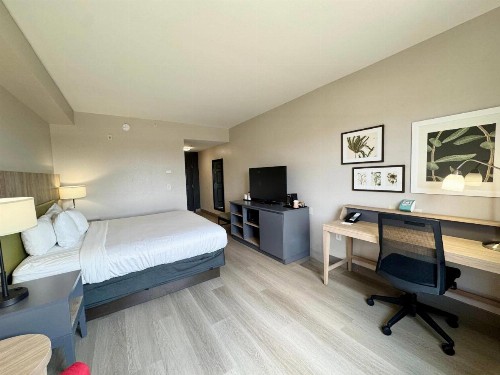 Country Inn & Suites by Radisson Port Charlotte FL - image 7