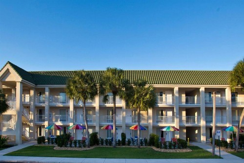 Days Inn by Wyndham Port Charlotte Town Center - image 18