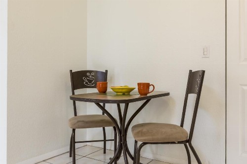 Van Nuys - image 15