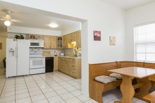 Van Nuys - image 9