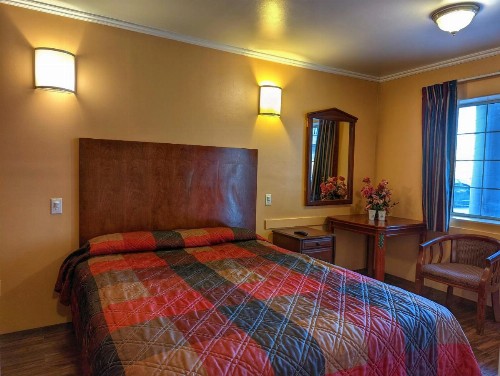 Americas Best Value Inn Oxnard-Port Hueneme - image 28