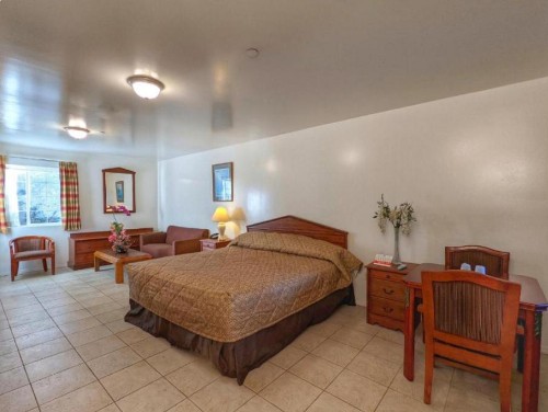 Americas Best Value Inn Oxnard-Port Hueneme - image 3