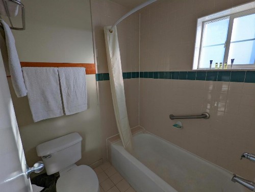 Americas Best Value Inn Oxnard-Port Hueneme - image 40