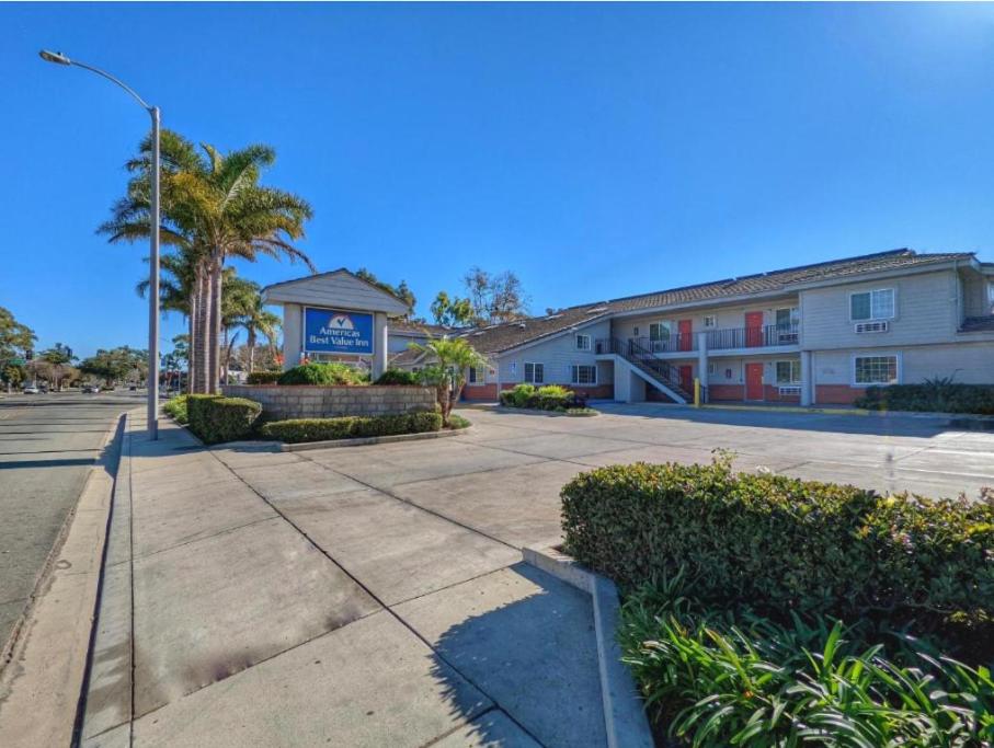Americas Best Value Inn Oxnard-Port Hueneme - image 6
