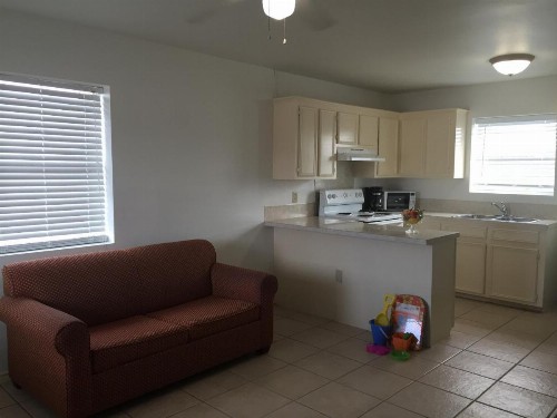 Port Isla Inn - image 2