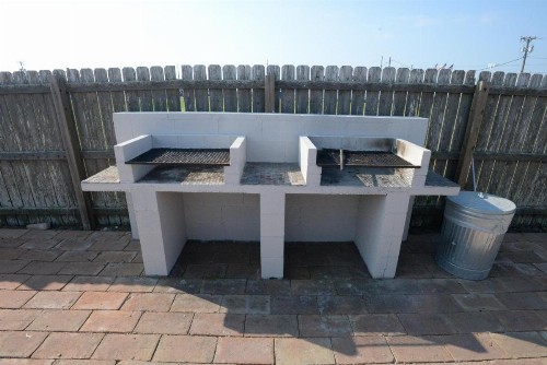 Port Isla Inn - image 22