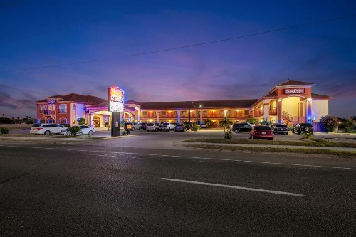 Casa Rosa Inn - image 13