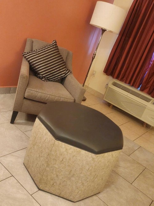 Casa Rosa Inn - image 23