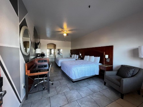 Casa Rosa Inn - image 3