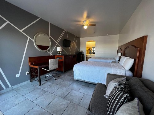 Casa Rosa Inn - image 30