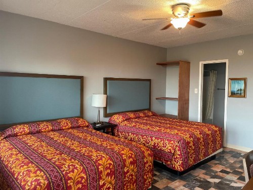 Southwind Inn - image 17