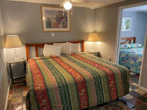 Southwind Inn - image 46