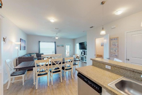 Las Joyas Bayview Home - image 11