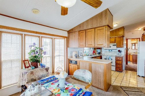Long Island Village Unit 346 - image 1