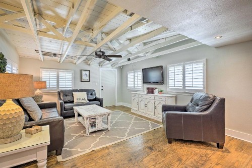 Canalfront Port Isabel Home Deck and Boat Slip
