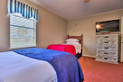 Quiet Port OConnor House - Perfect for Fishing! - image 11