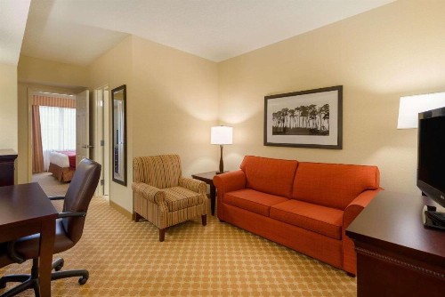 Country Inn & Suites by Radisson Port Orange-Daytona FL - image 13
