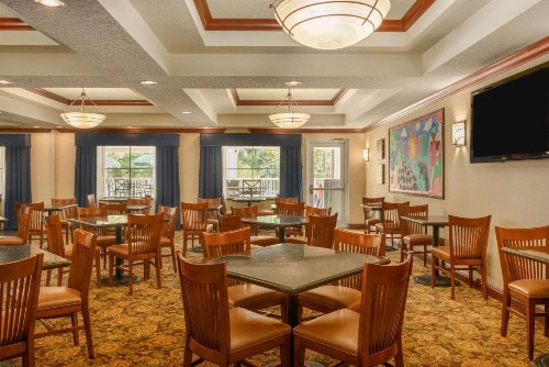 Country Inn & Suites by Radisson Port Orange-Daytona FL - image 14