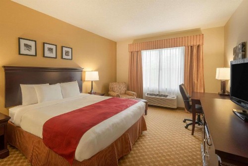 Country Inn & Suites by Radisson Port Orange-Daytona FL - image 32