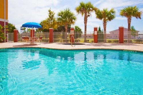 Holiday Inn Express Hotel & Suites Port Richey an IHG Hotel - image 16
