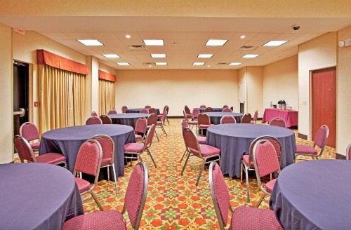 Holiday Inn Express Hotel & Suites Port Richey an IHG Hotel - image 9