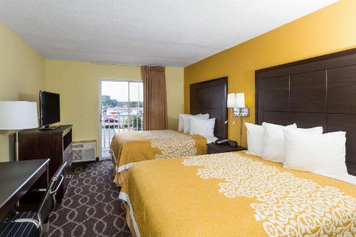 Days Inn & Suites by Wyndham Port Richey - image 13