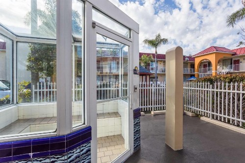 Days Inn & Suites by Wyndham Port Richey - image 17