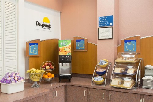 Days Inn & Suites by Wyndham Port Richey - image 35