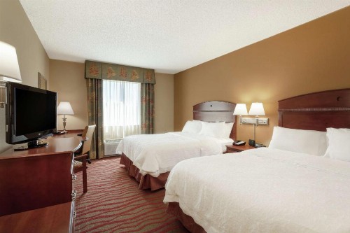 Hampton Inn & Suites Port Richey - image 17
