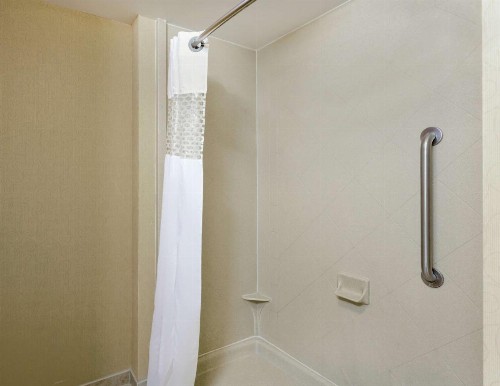 Hampton Inn & Suites Port Richey - image 18
