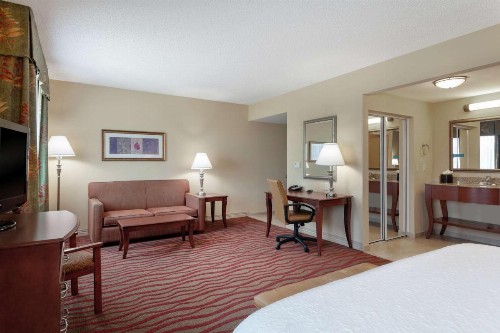 Hampton Inn & Suites Port Richey - image 24