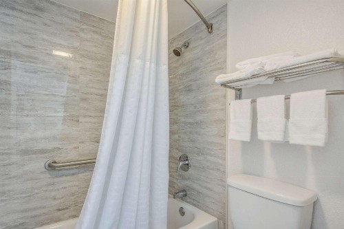 Rodeway Inn Port Richey North - image 19