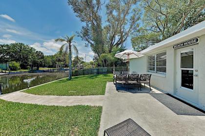 Canal-Front Coastal Home – Boat Dock & 2 Kayaks! home