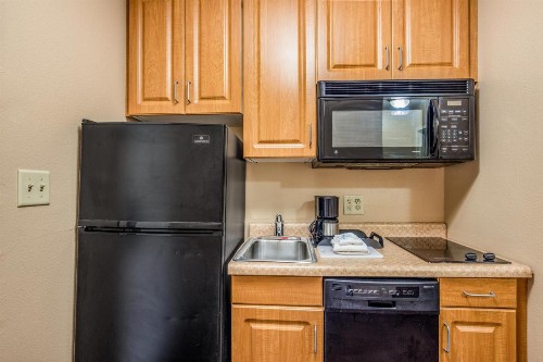 MainStay Suites Port Saint Joe - image 29