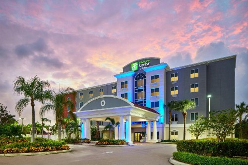Holiday Inn Express Hotel & Suites Port St. Lucie West an IHG Hotel