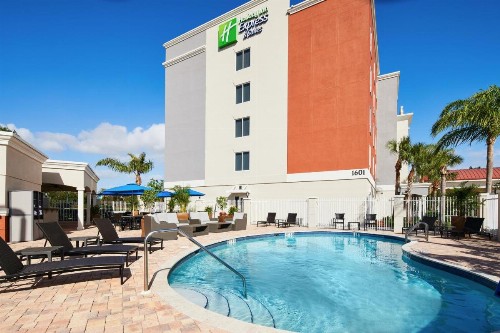 Holiday Inn Express Hotel & Suites Port St. Lucie West an IHG Hotel - image 23