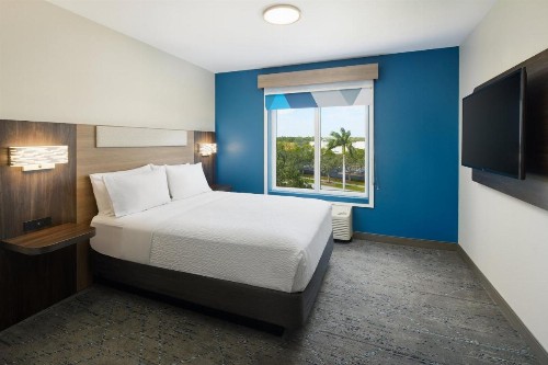 Holiday Inn Express Hotel & Suites Port St. Lucie West an IHG Hotel - image 41
