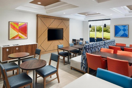 Holiday Inn Express Hotel & Suites Port St. Lucie West an IHG Hotel - image 49