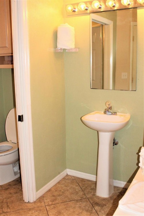 Perfect Drive Vacation Rentals - image 9