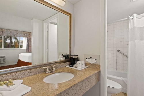 Best Western Port Saint Lucie - image 27