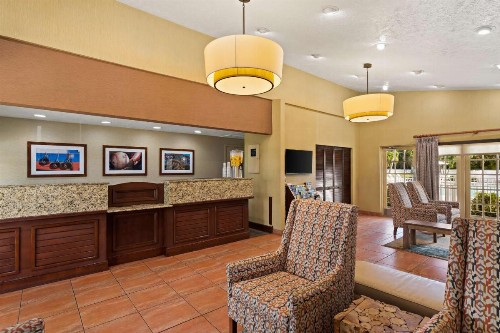 Best Western Port Saint Lucie - image 9