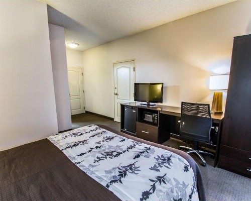 Sleep Inn at PGA Village - image 10