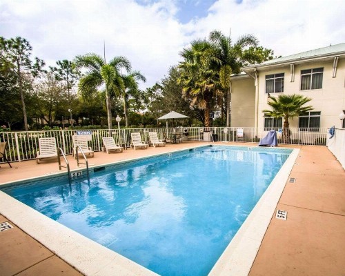 Sleep Inn at PGA Village - image 12